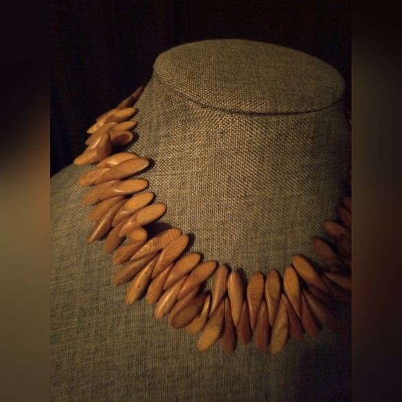 Cida's - Handmade Necklace - Picture 7 of 9